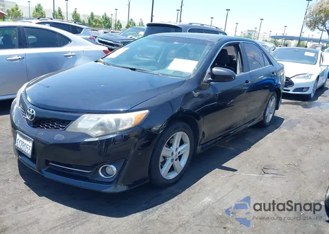 2012 Toyota Camry Se z USA, uszkodzony, nr VIN 4T1BF1FK1CU203204